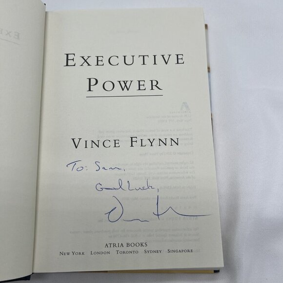 SIGNED Executive Power Vince Flynn Hardcover Dust Jacket - Picture 5 of 6
